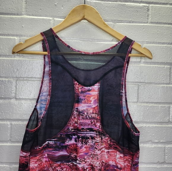 Lululemon Womens Dahliascape Multi Black Sculpt Tank II - Picture 6 of 8